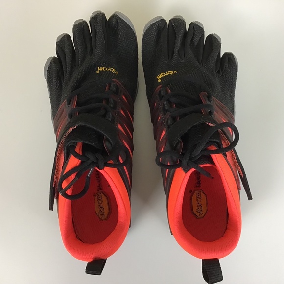 NWOT Vibram FiveFingers Running Shoe - Picture 6 of 12